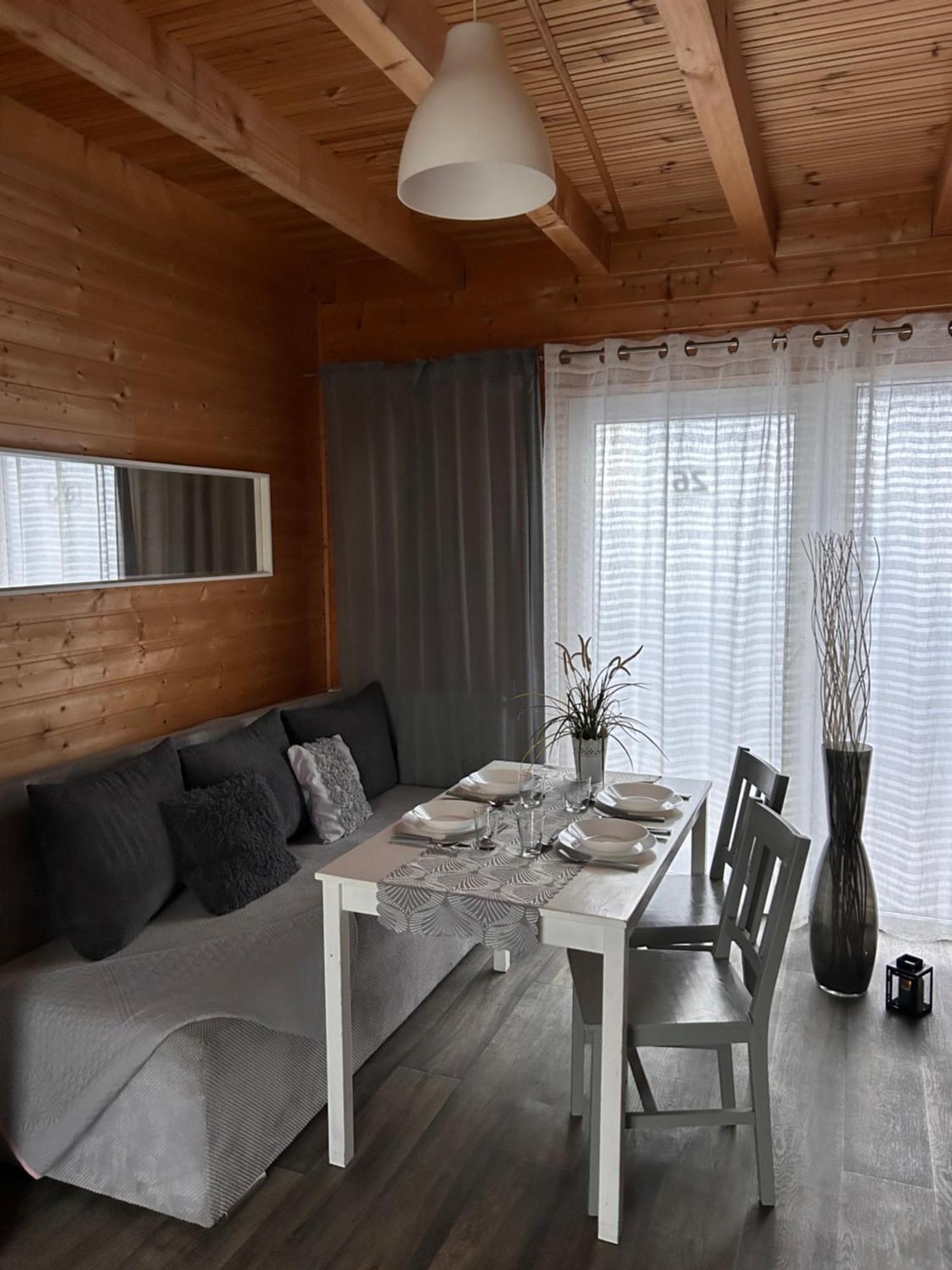 Resort Eden Domki, Apartamenty I Pokoje Jastrzębia Góra Dış mekan fotoğraf