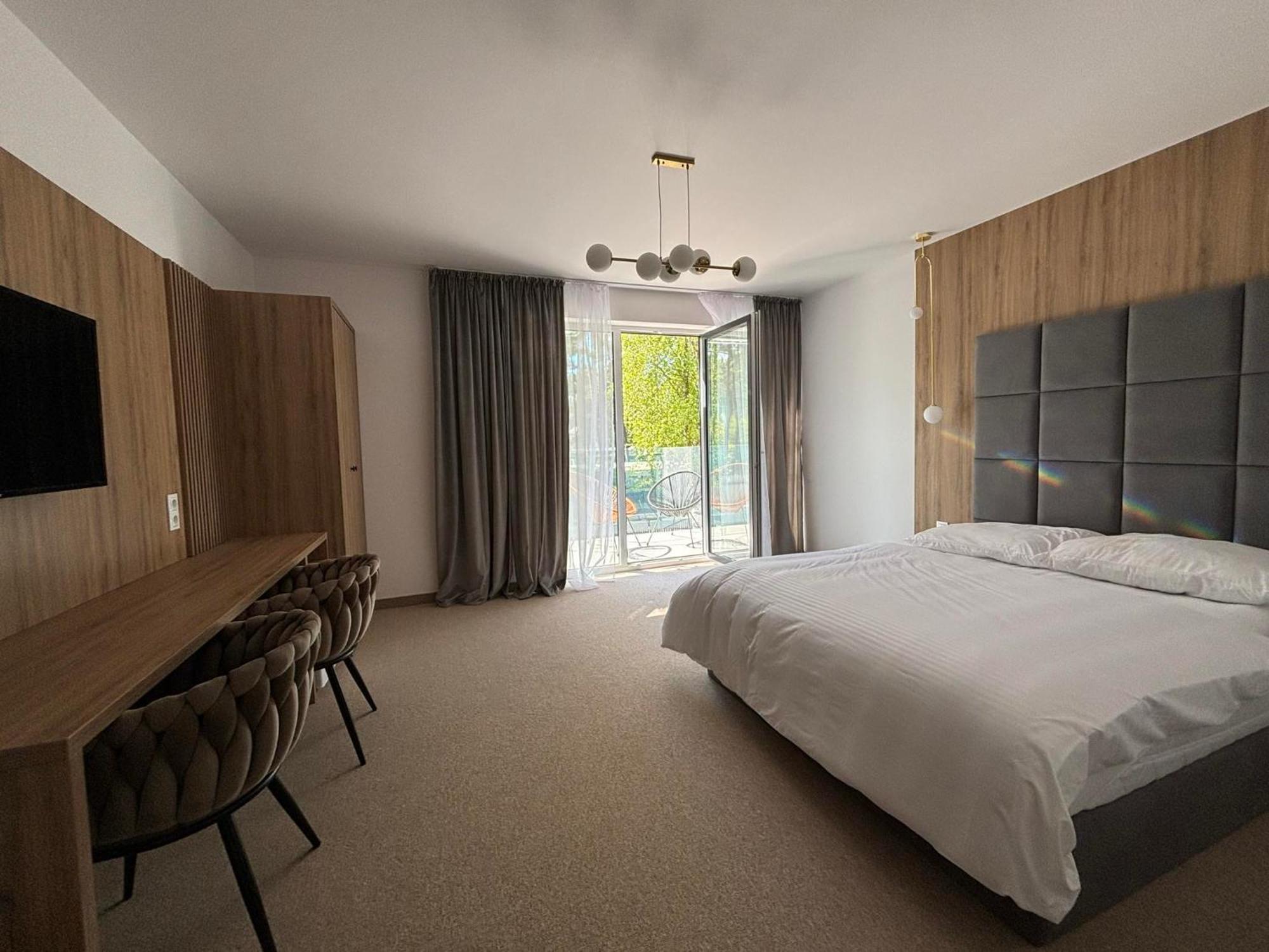 Resort Eden Domki, Apartamenty I Pokoje Jastrzębia Góra Dış mekan fotoğraf